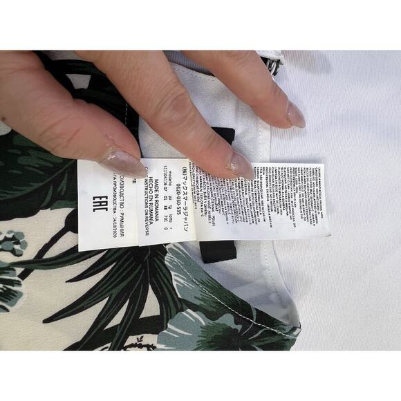 WEEKEND MAX MARA 100% Silk Kimono Sleeve Shirt Blouse Top Neiman Marcus Size 4 - Picture 8 of 10